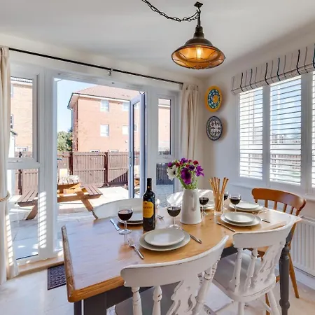 Nyaraló 3 Bed In Oc-w1001